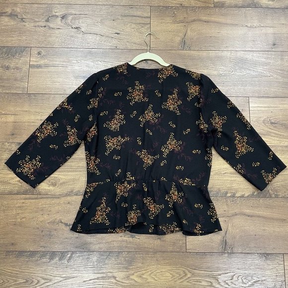 1. STATE Top Womens L Wild Country Blooms Peplum Blouse Wrap Floral V-Neck Black - Picture 9 of 14